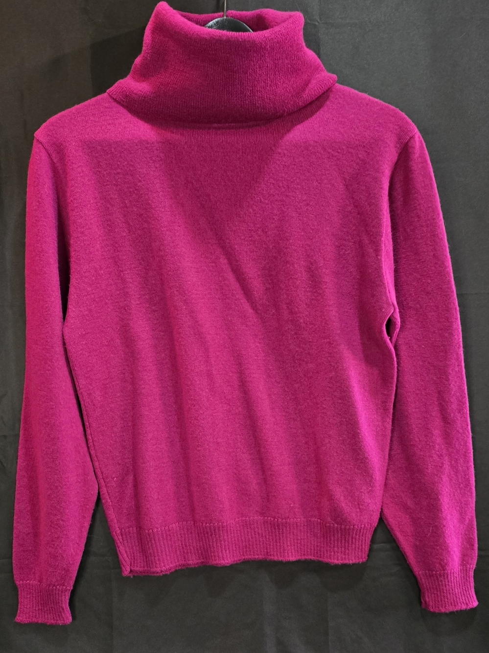 Vintage Pendleton Magenta Virgin Wool Women's Fuchsia Turtleneck Sweater